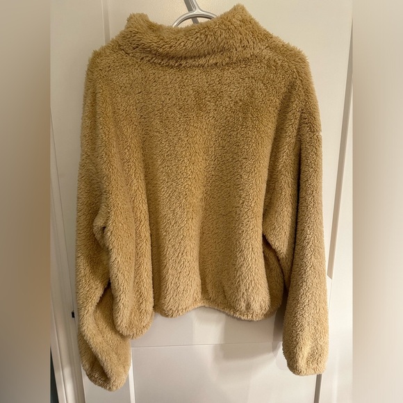 H&M top - Picture 3 of 3